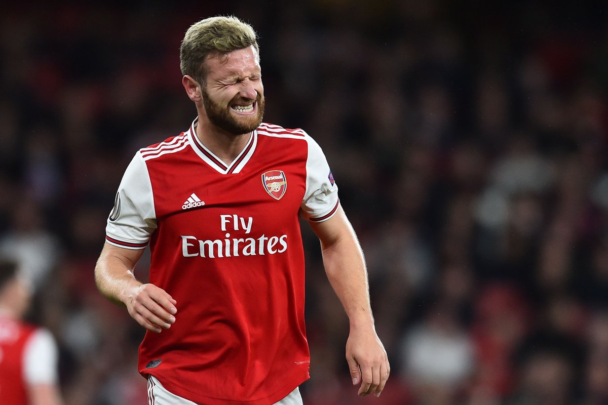 包含集结日夏洛特黄蜂调整名单以备西甲，临场应变环节打磨，态度坚定，阵容厚度经受考验的词条-英雄联盟